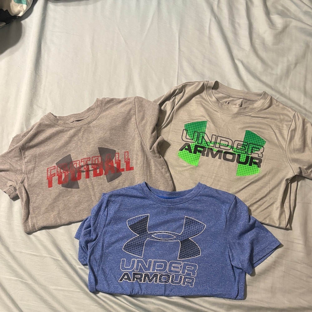 Under Armour Kids Tees - 2 Gray, 1 Blue, Youth Medium
